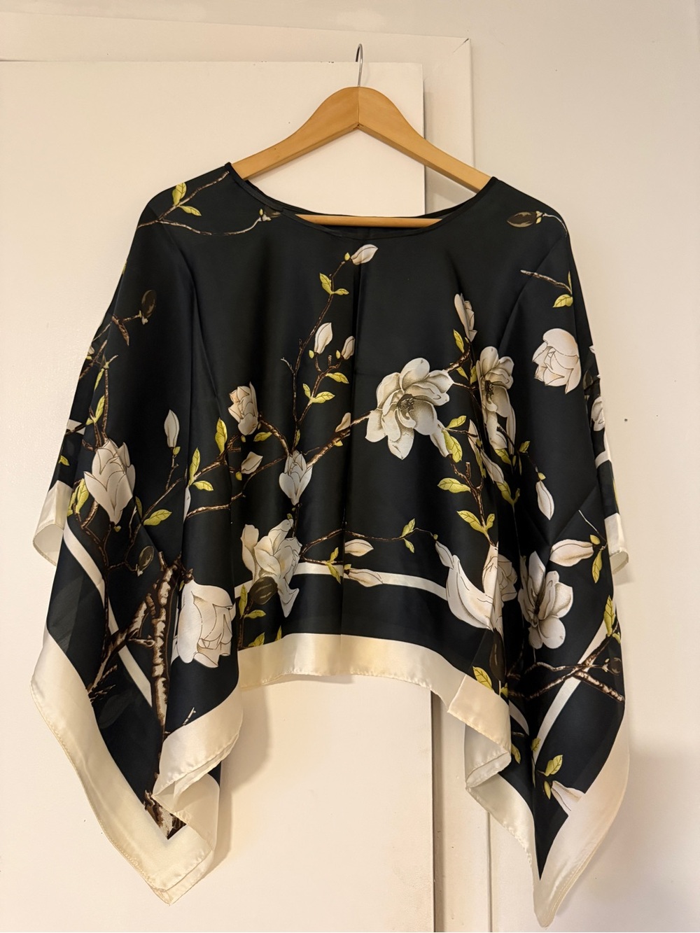 Black Floral Silk-Feel Throw - White Magnolia Print
